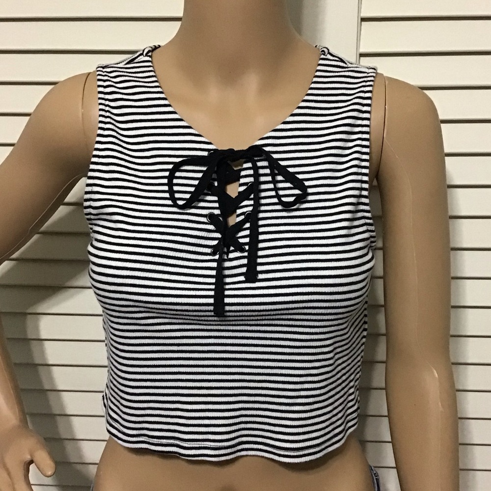 Forever 21 Mid Rib Crop Top